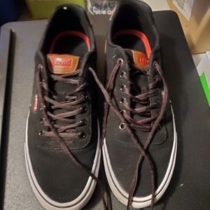 Levis Low Top Sneakers